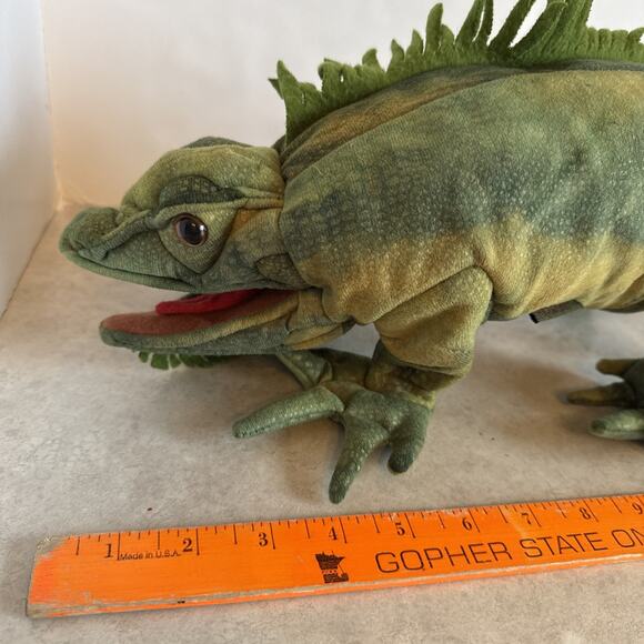 Folkmanis Green Iguana Lizard Puppet Plush 30" Realistic Stuffed Animal Toy Gift - Picture 1 of 16